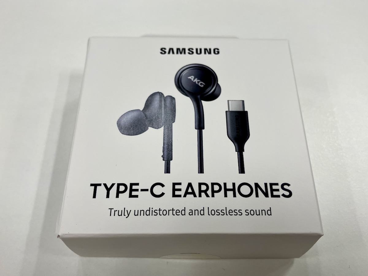 Samsung Type-C Earphonesを使って Galaxy スマホでラジオを聴こう